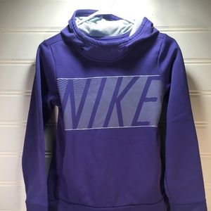 Nike women’s long sleeve pullover hoodie sz. Lg.